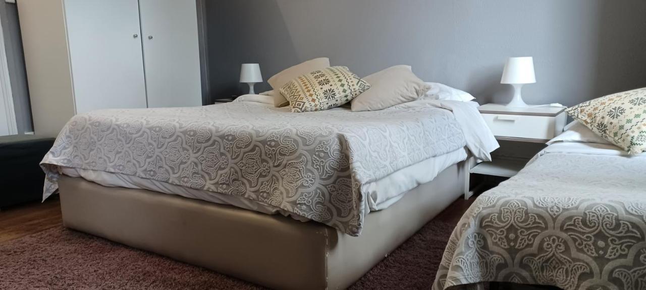 Hostel Ww & Coimbra